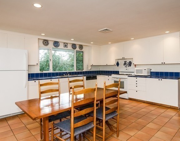 129 Westford Road Concord, MA 01742 - Photo 11 of 18 Gallery Image 11