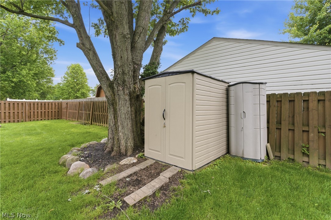 537 Randall Road Elyria, OH 44035 - Photo 44 of 49