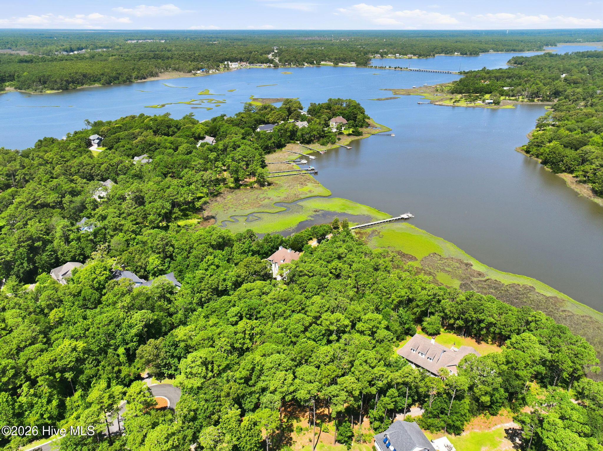 123 White Swan Way Road Swansboro, NC 28584 - Photo 15 of 17 Aerial