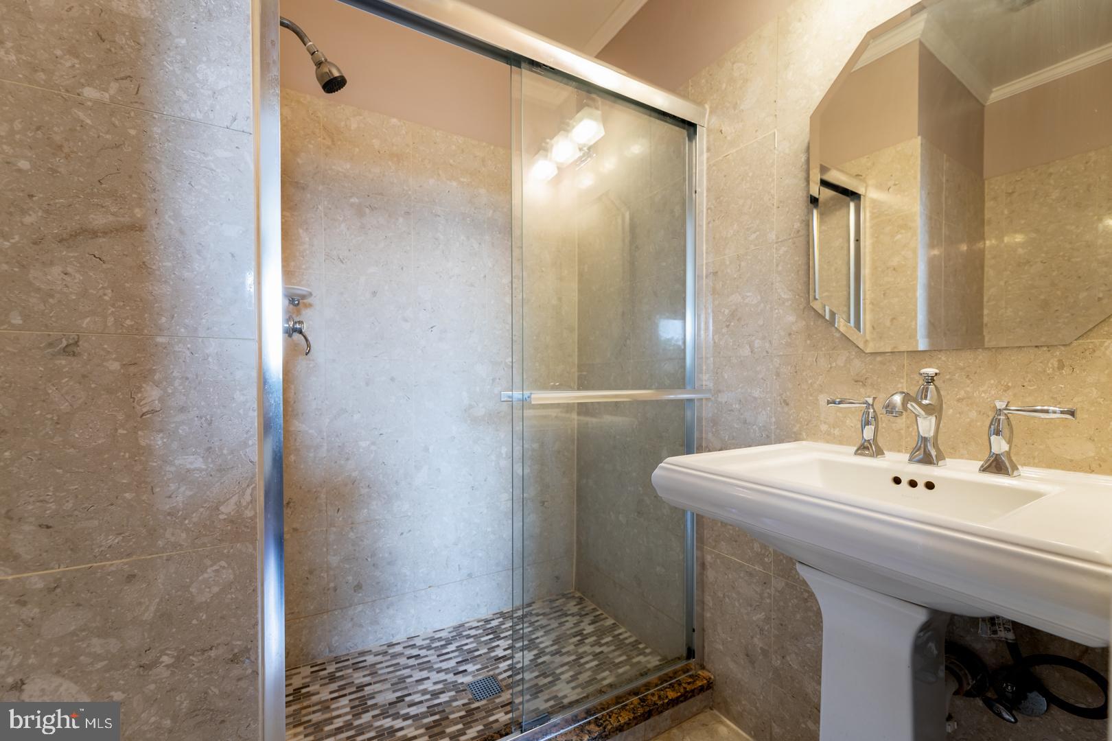 47 Timber Rock Road Gaithersburg, MD 20878 - Photo 23 of 30