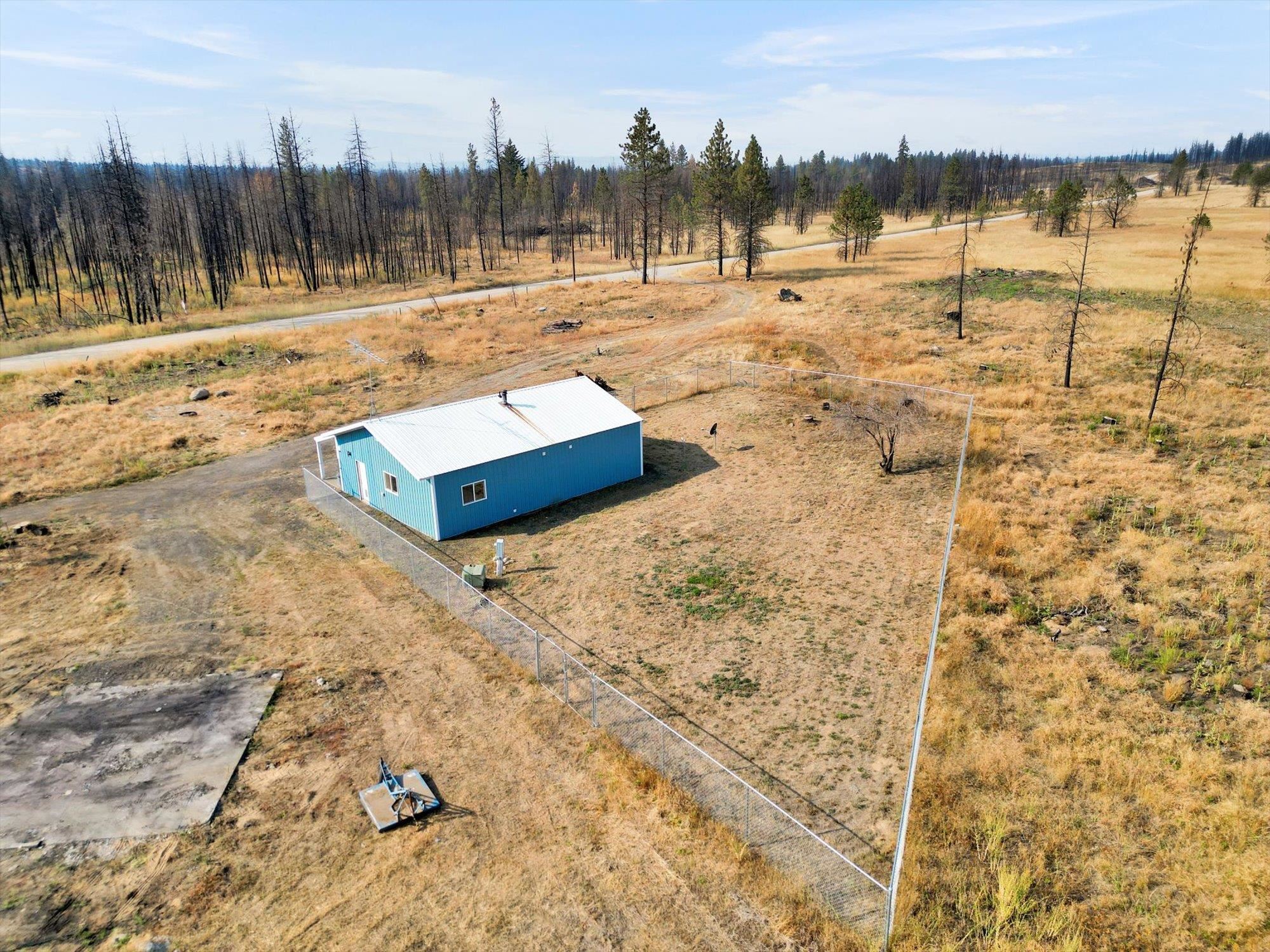 16211 East Frideger Road Elk, WA 99009 - Photo 23 of 32