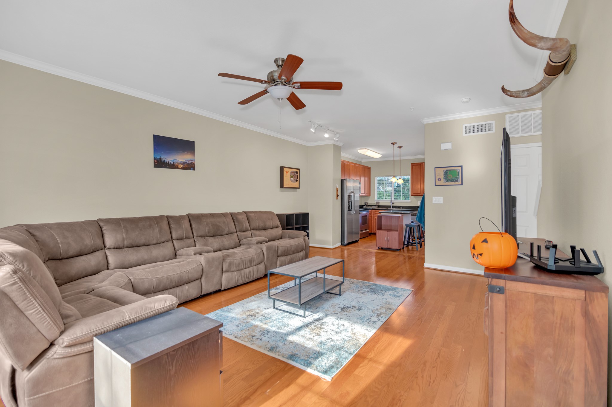 9200 Westheimer Road, Unit 1503 Houston, TX 77063 - Photo 11 of 37 Gallery Image 11