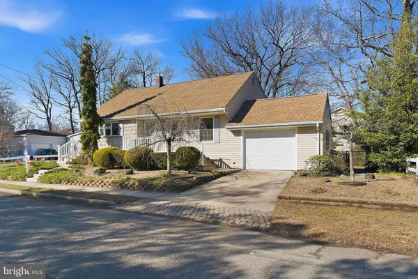 $550,000 | 59 Holly Avenue, Hazlet, NJ 07730