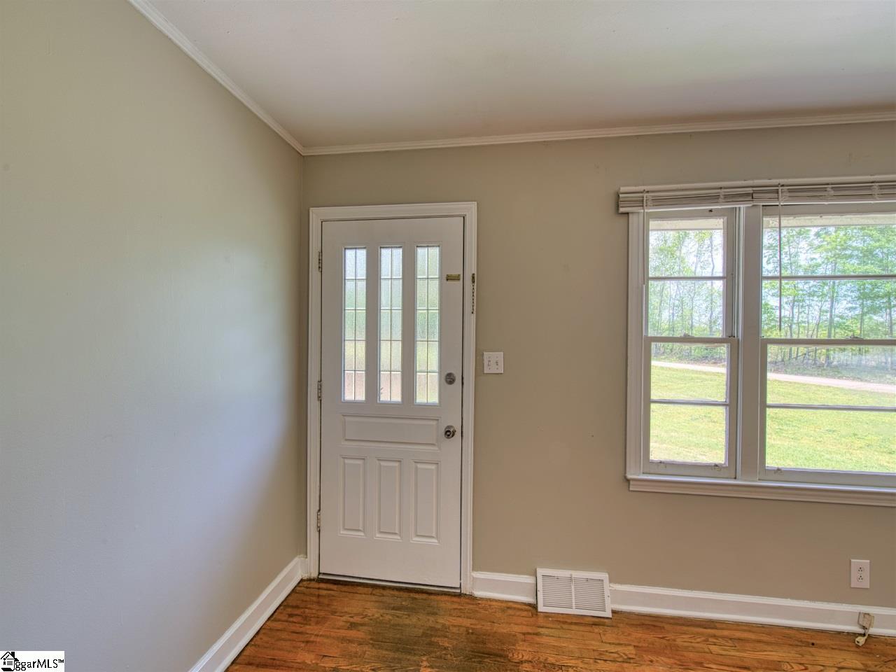 129 Cleveland Drive Anderson, SC 29626 - Photo 5 of 35