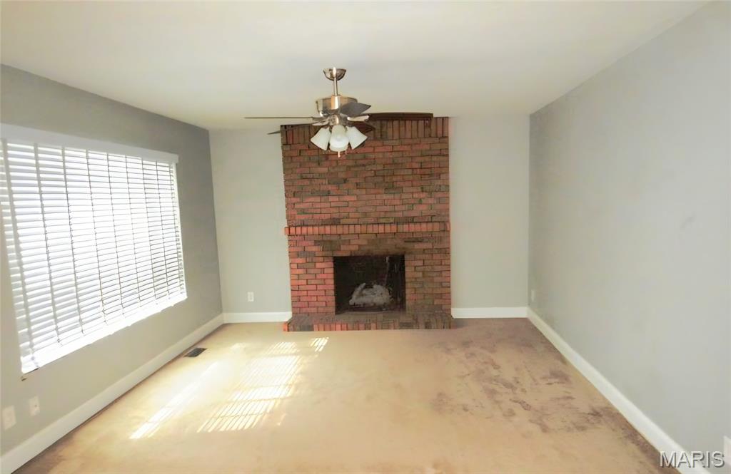 3 Silveroak Court Manchester, MO 63021 - Photo 2 of 9
