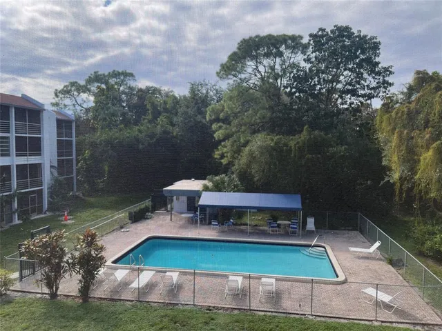 $1,750 | 9440 Live Oak Place, Unit 306, Davie, FL 33324