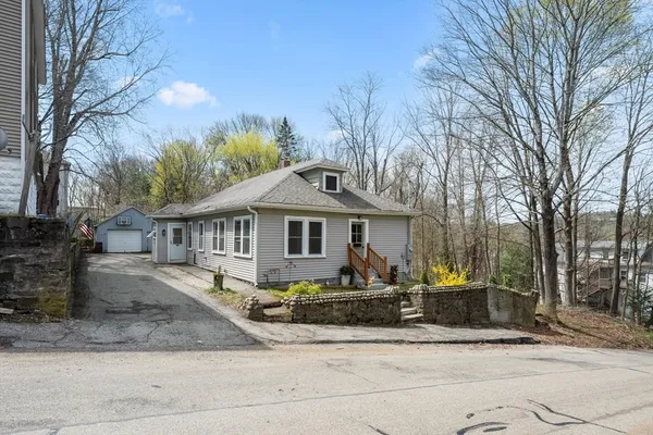 $350,000 | 20 Hill Street, Webster, MA 01570