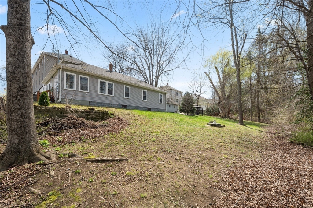 20 Hill Street Webster, MA 01570 - Photo 32 of 39