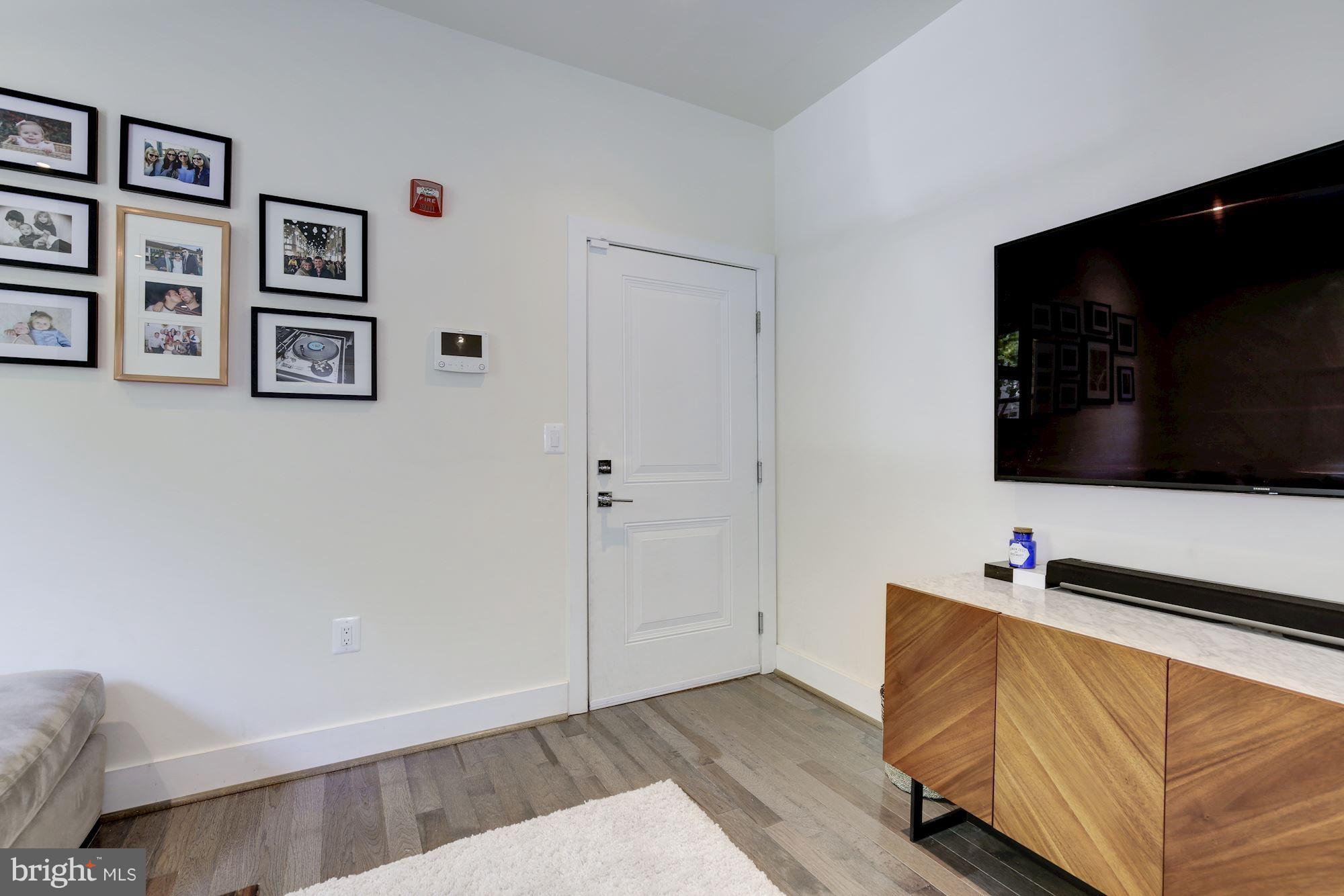 460-462 Ridge Street Northwest, Unit 1 Washington, DC 20001 - Photo 6 of 17