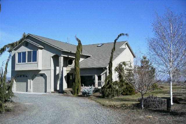 13711 Fisk Road Yakima, WA 98908 - Photo 1 of 1 Primary Photo