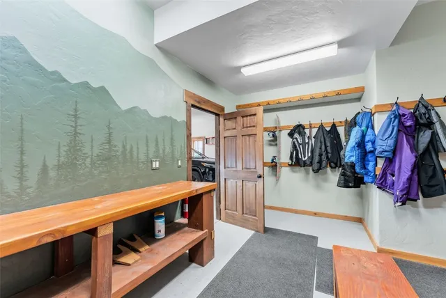 a view of a walk in closet