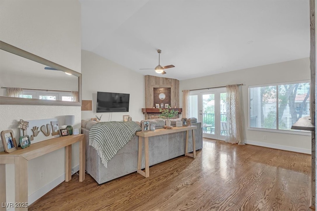 7632 Rolling View Drive, Unit 202 Las Vegas, NV 89149 - Photo 14 of 36