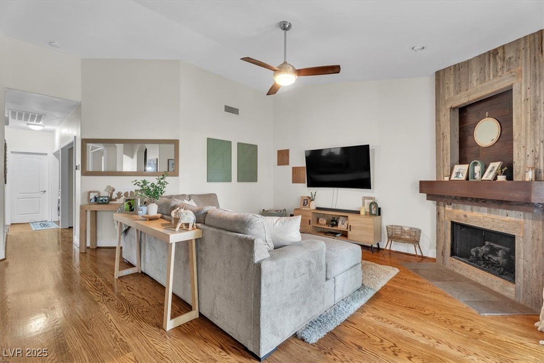 7632 Rolling View Drive, Unit 202 Las Vegas, NV 89149 - Photo 16 of 36