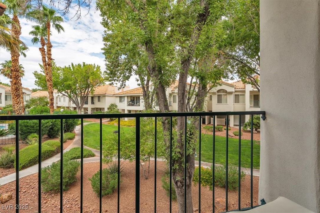 7632 Rolling View Drive, Unit 202 Las Vegas, NV 89149 - Photo 33 of 36