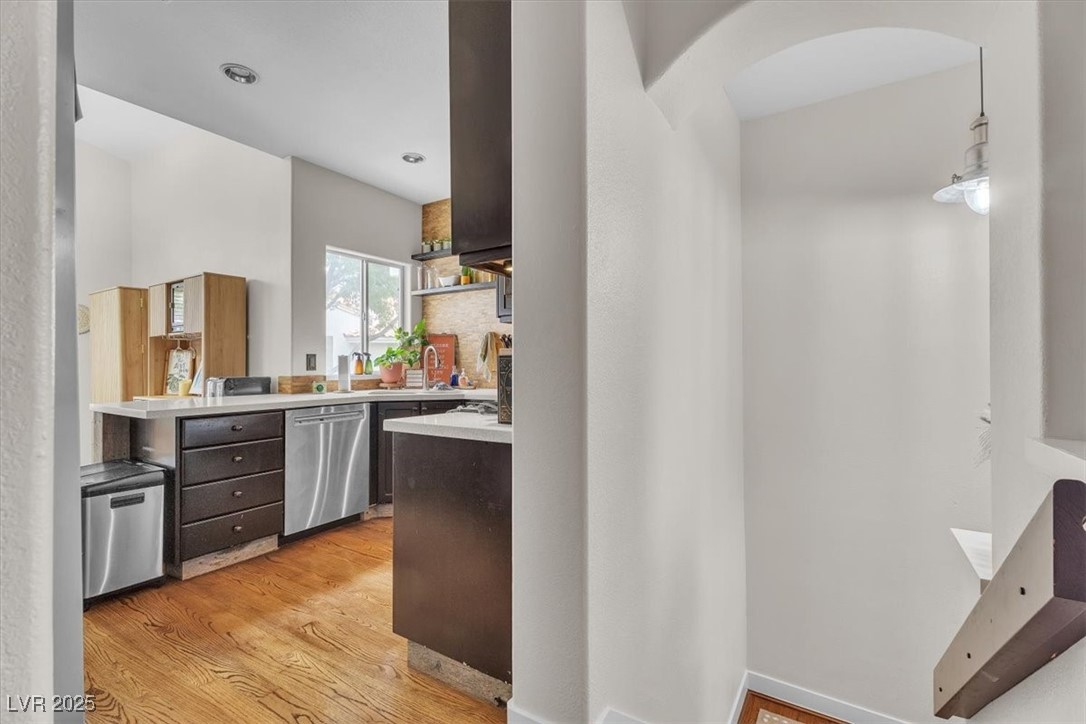 7632 Rolling View Drive, Unit 202 Las Vegas, NV 89149 - Photo 5 of 36