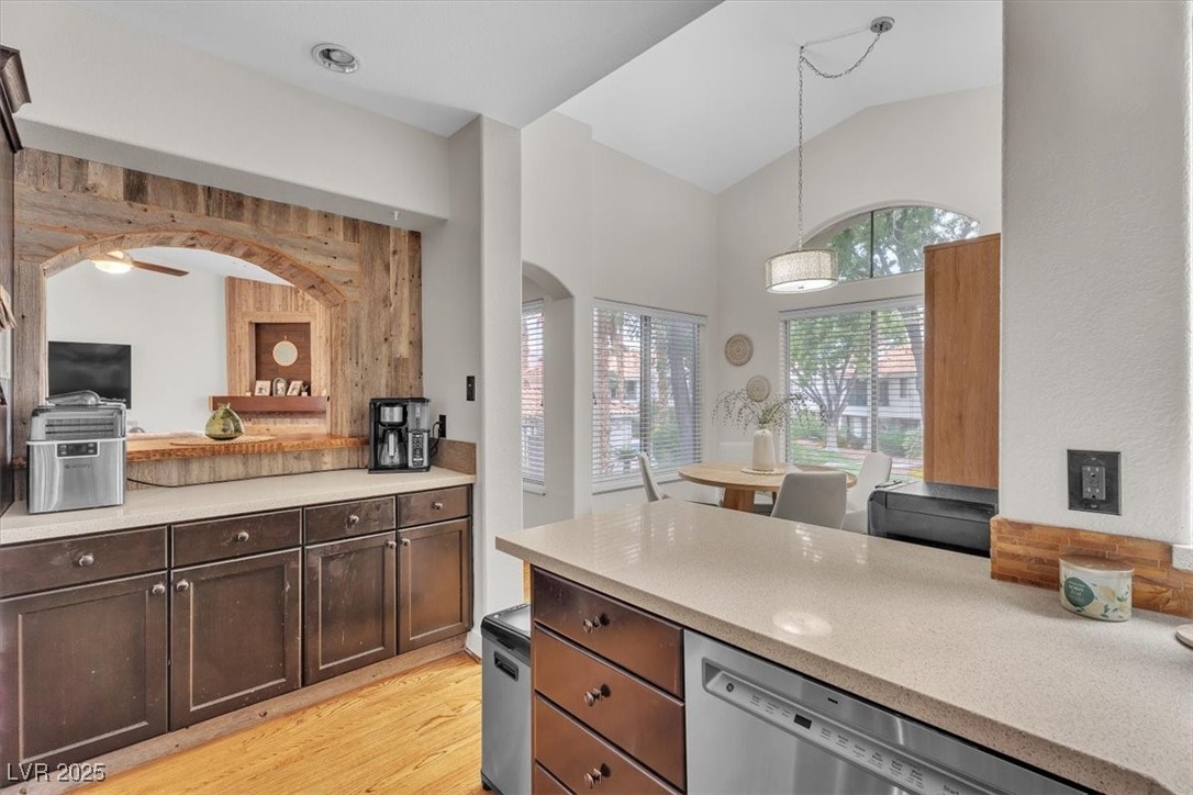 7632 Rolling View Drive, Unit 202 Las Vegas, NV 89149 - Photo 7 of 36