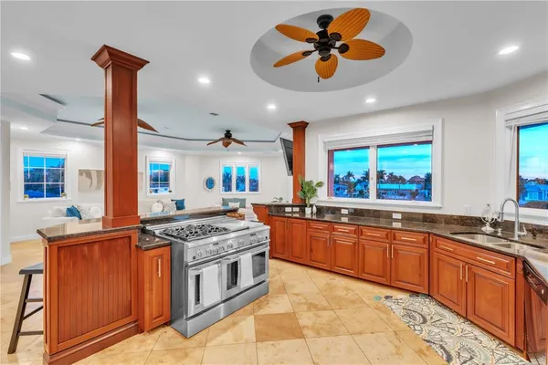 $22,000 | 7924 3rd Avenue South, St. Petersburg, FL 33707