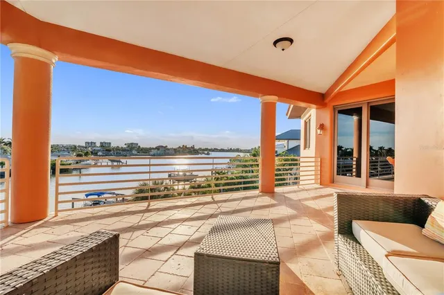 $22,000 | 7924 3rd Avenue South, St. Petersburg, FL 33707