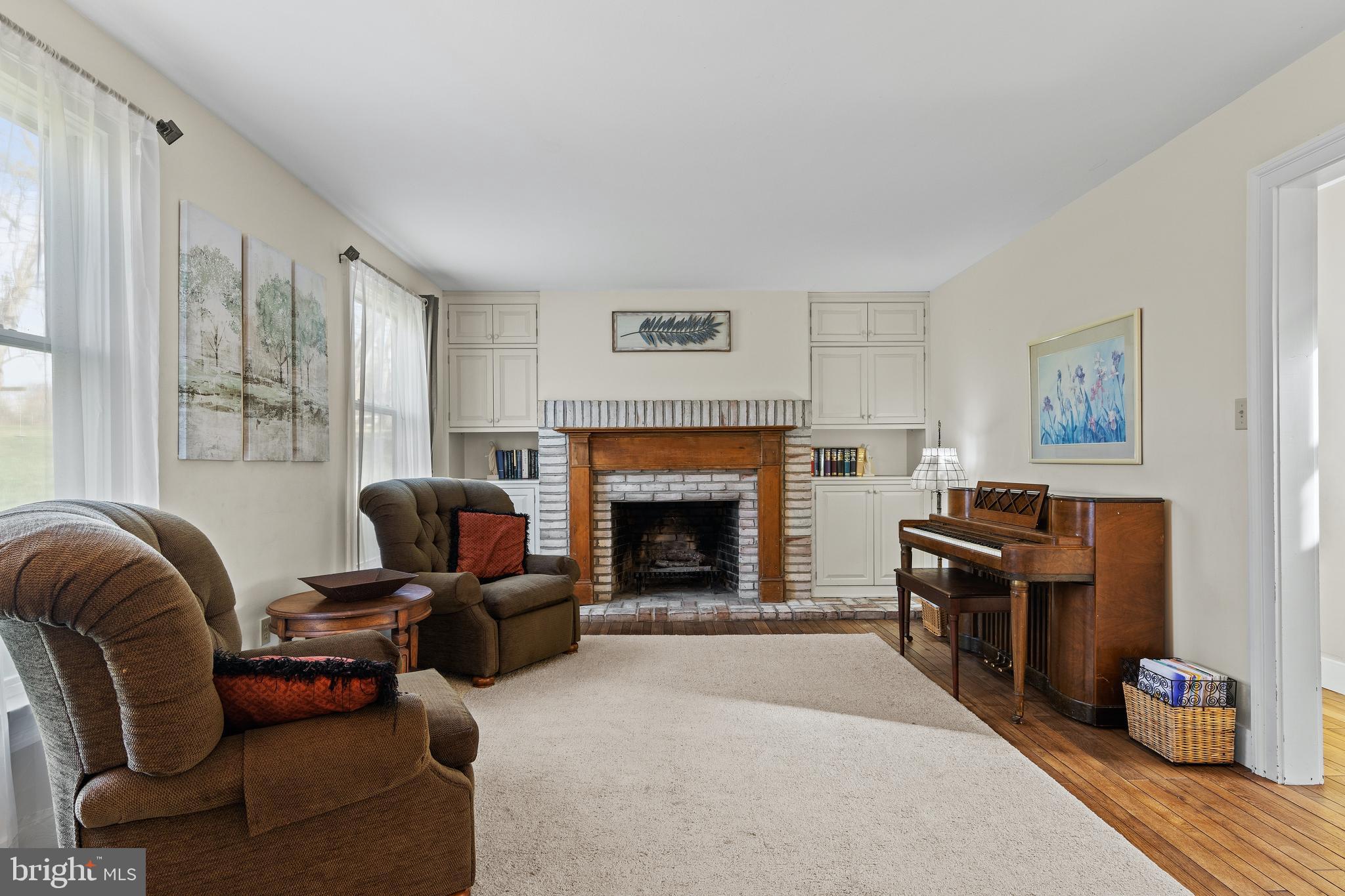 831 Meadowview Road Kennett Square, PA 19348 - Photo 11 of 50 Wood Burning Fireplace