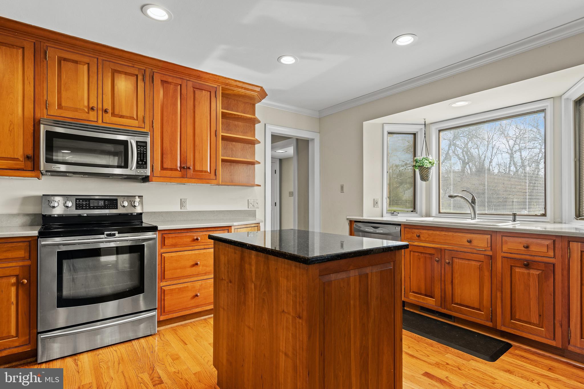 831 Meadowview Road Kennett Square, PA 19348 - Photo 14 of 50 Stainless Steel Appliances