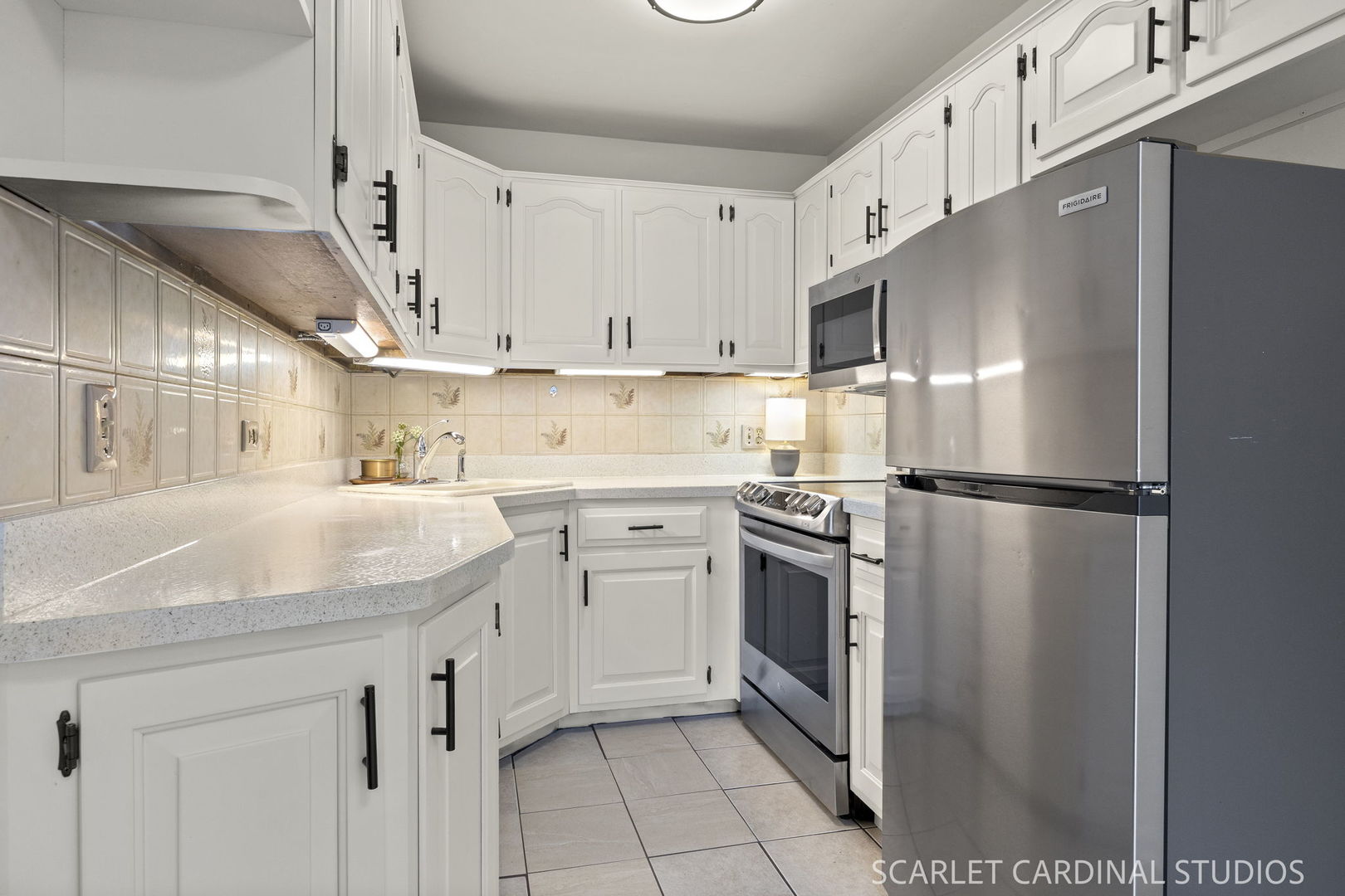 452 North Addison Road Villa Park, IL 60181 - Photo 5 of 22 Gallery Image 5