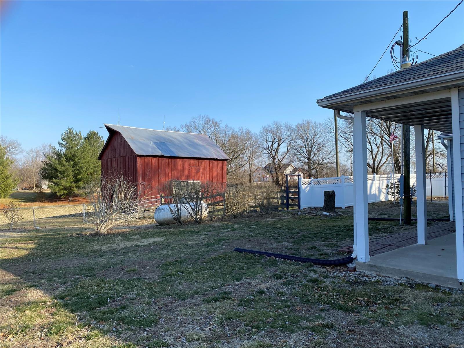 2805 Old Staunton Road Edwardsville, IL 62025 - Photo 15 of 95 Gallery Image 15