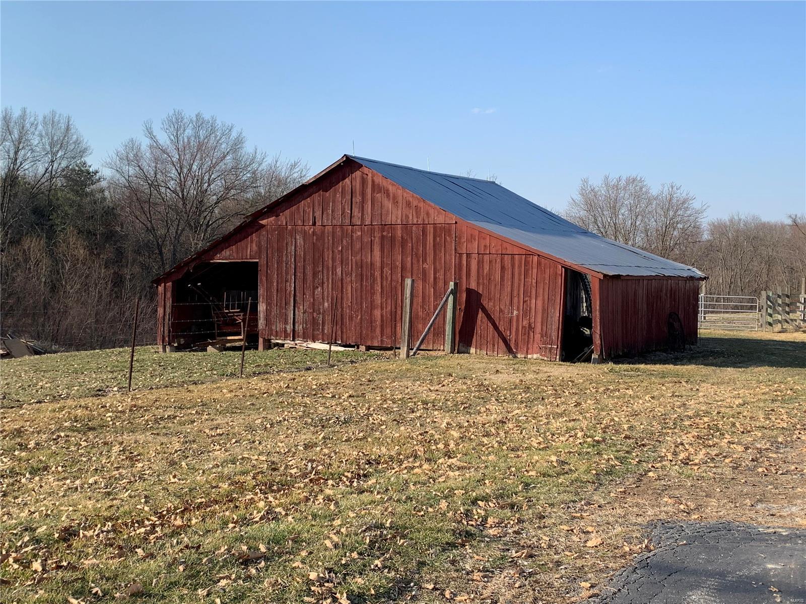 2805 Old Staunton Road Edwardsville, IL 62025 - Photo 3 of 95 Gallery Image 3