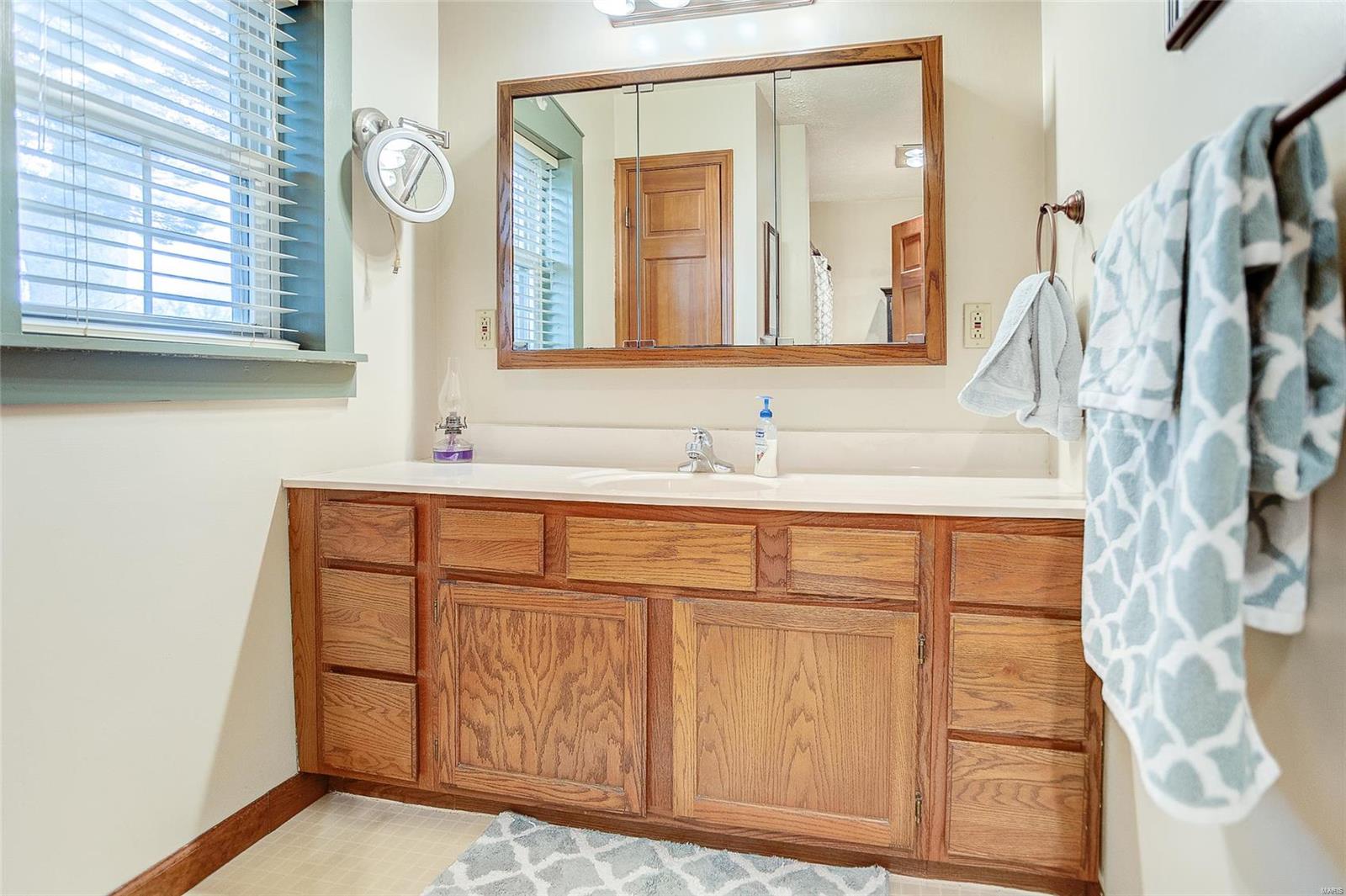 2805 Old Staunton Road Edwardsville, IL 62025 - Photo 43 of 95 Gallery Image 43