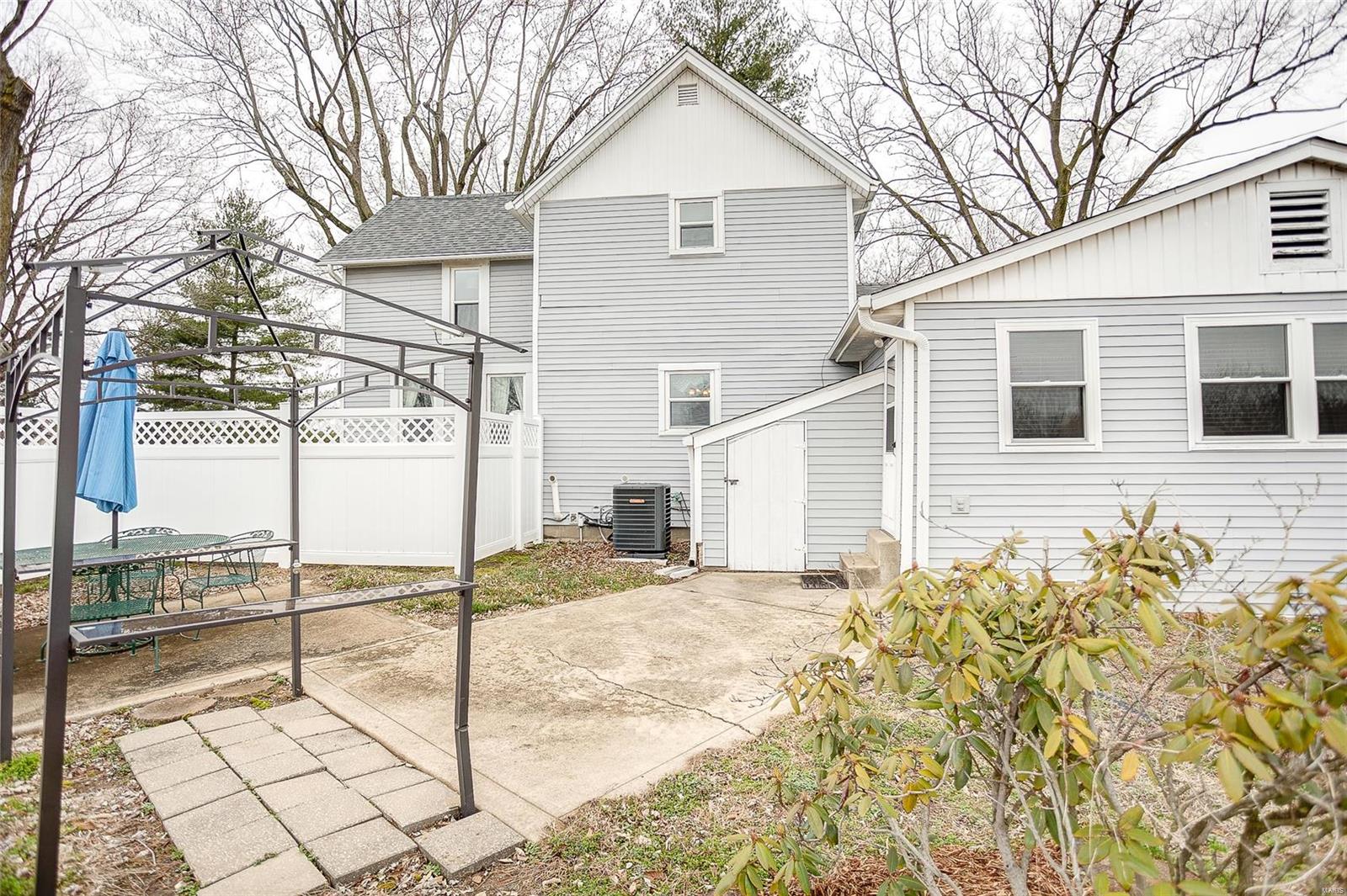 2805 Old Staunton Road Edwardsville, IL 62025 - Photo 59 of 95 Gallery Image 59
