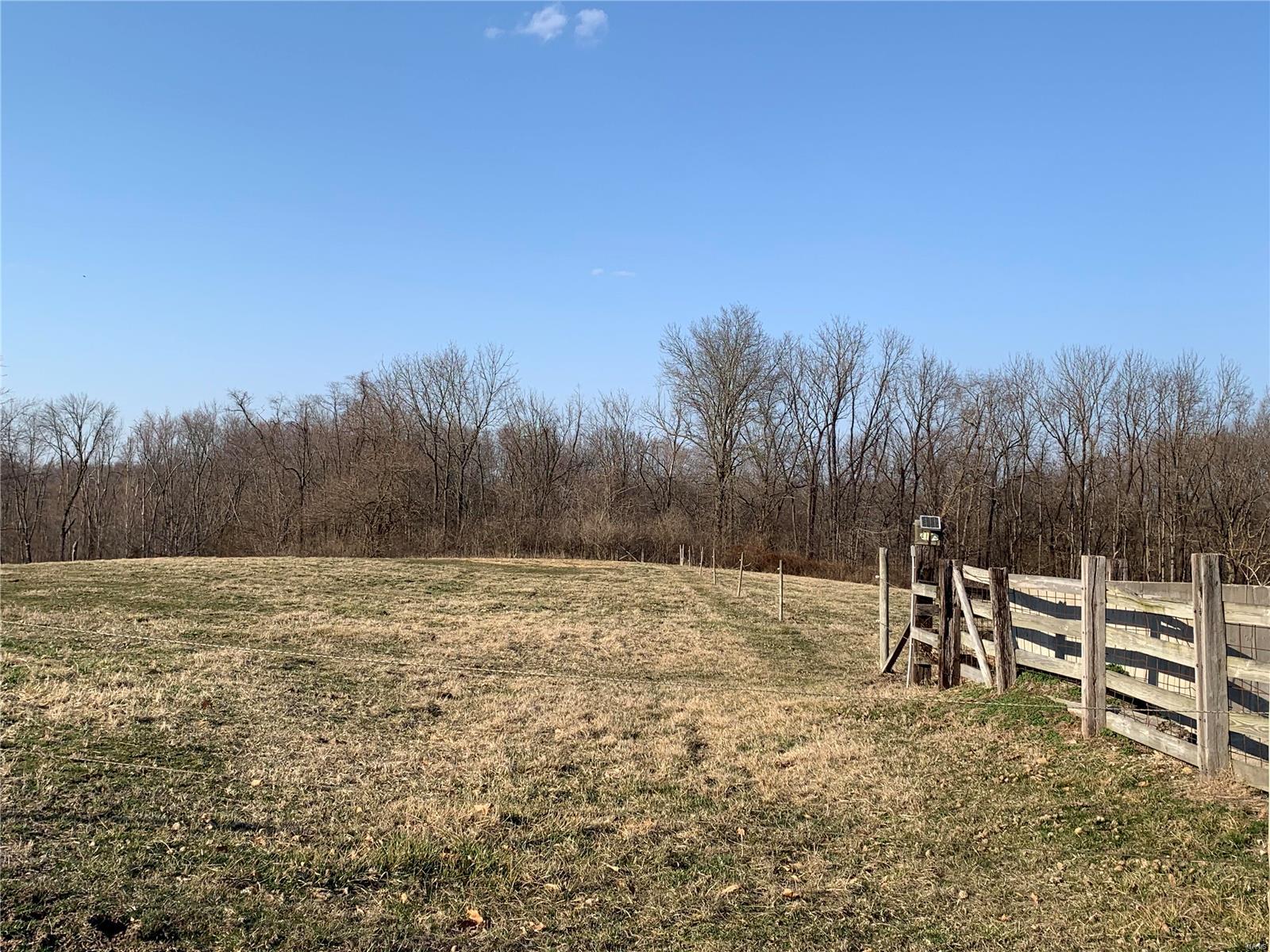 2805 Old Staunton Road Edwardsville, IL 62025 - Photo 7 of 95 Gallery Image 7