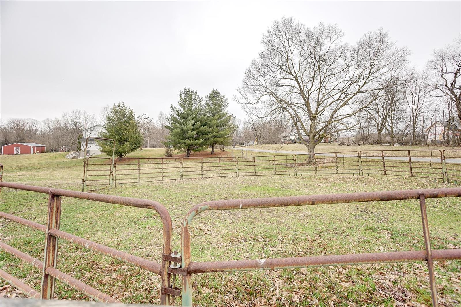 2805 Old Staunton Road Edwardsville, IL 62025 - Photo 65 of 95 Gallery Image 65