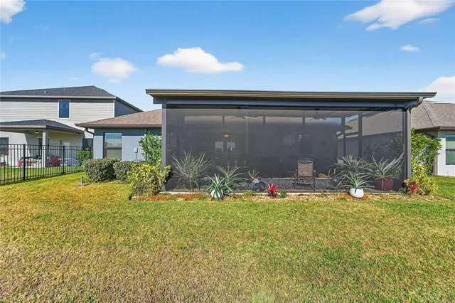 $450,000 | 16117 62nd Glen East, Parrish, FL 34219