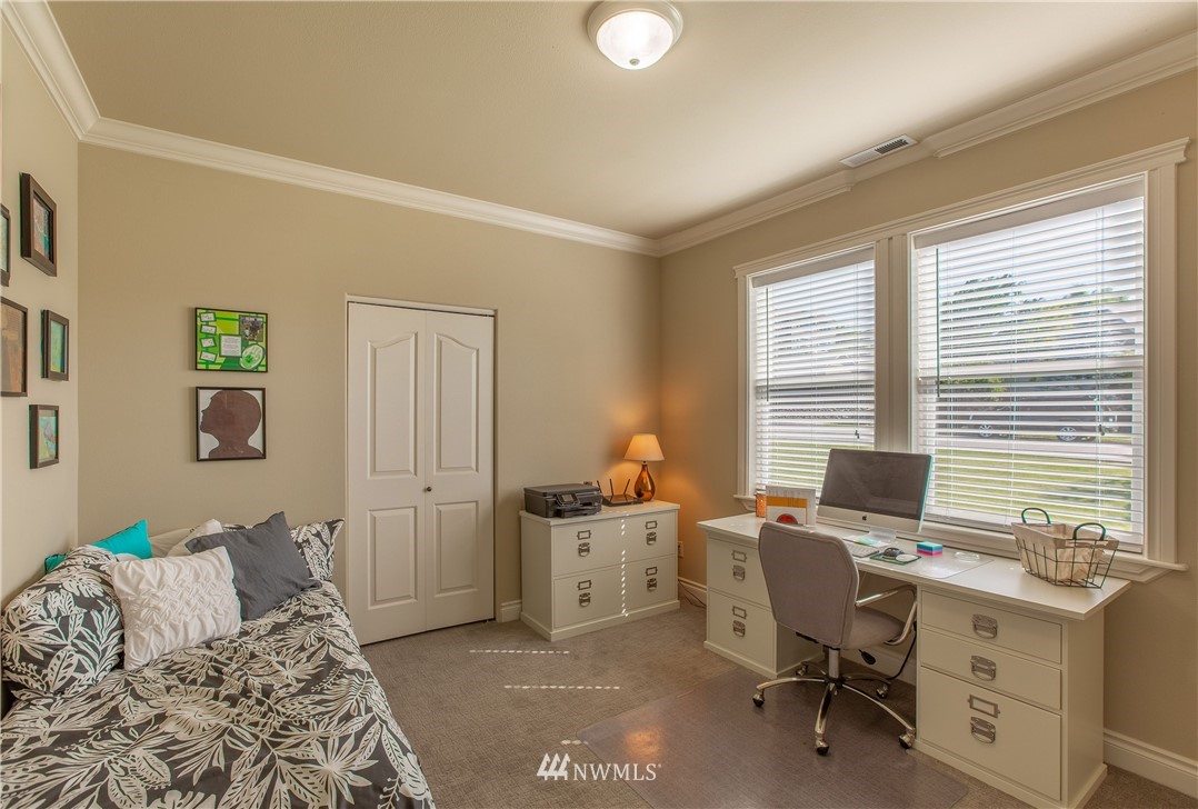 1015 Ridge Crest Drive Wenatchee, WA 98801 - Photo 11 of 25 Gallery Image 11