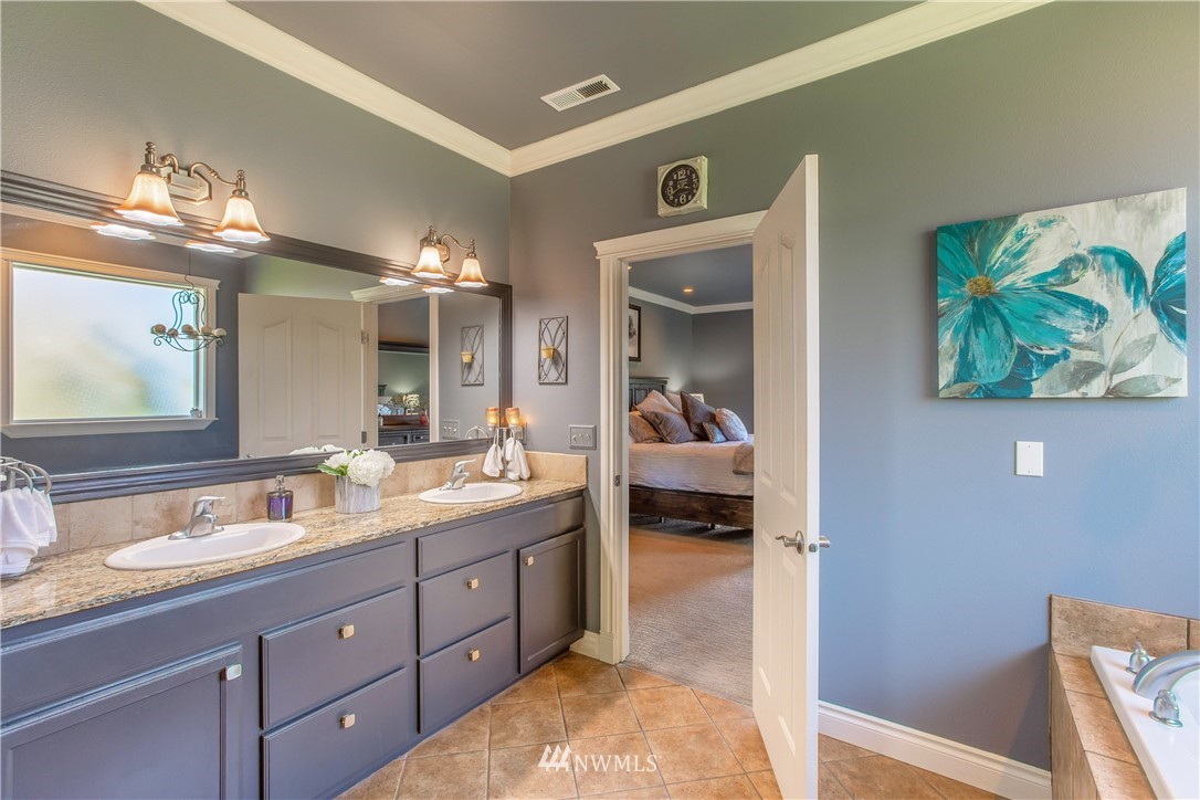 1015 Ridge Crest Drive Wenatchee, WA 98801 - Photo 14 of 25 Gallery Image 14
