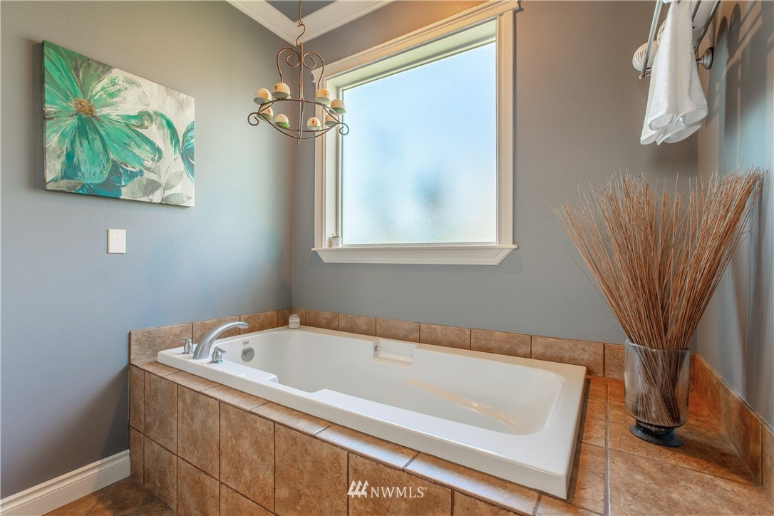 1015 Ridge Crest Drive Wenatchee, WA 98801 - Photo 15 of 25 Gallery Image 15