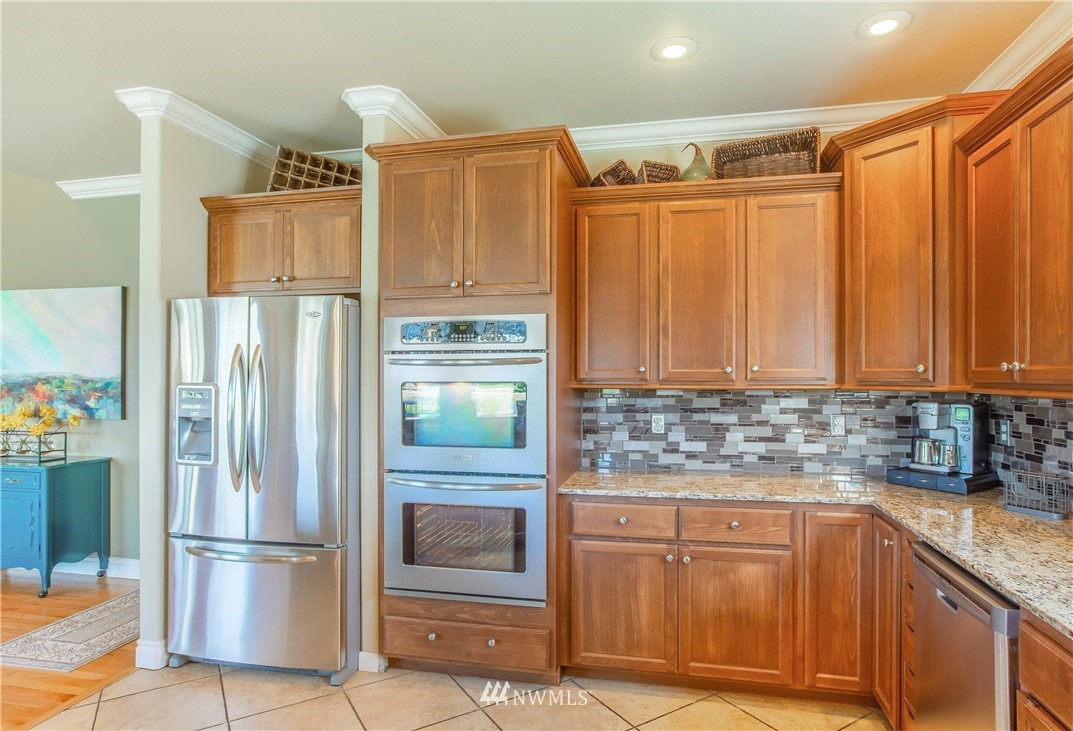 1015 Ridge Crest Drive Wenatchee, WA 98801 - Photo 7 of 25 Gallery Image 7