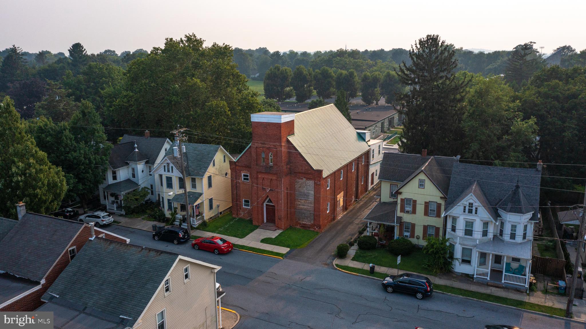 112 South Spruce Street Lititz, PA 17543 - Photo 10 of 13