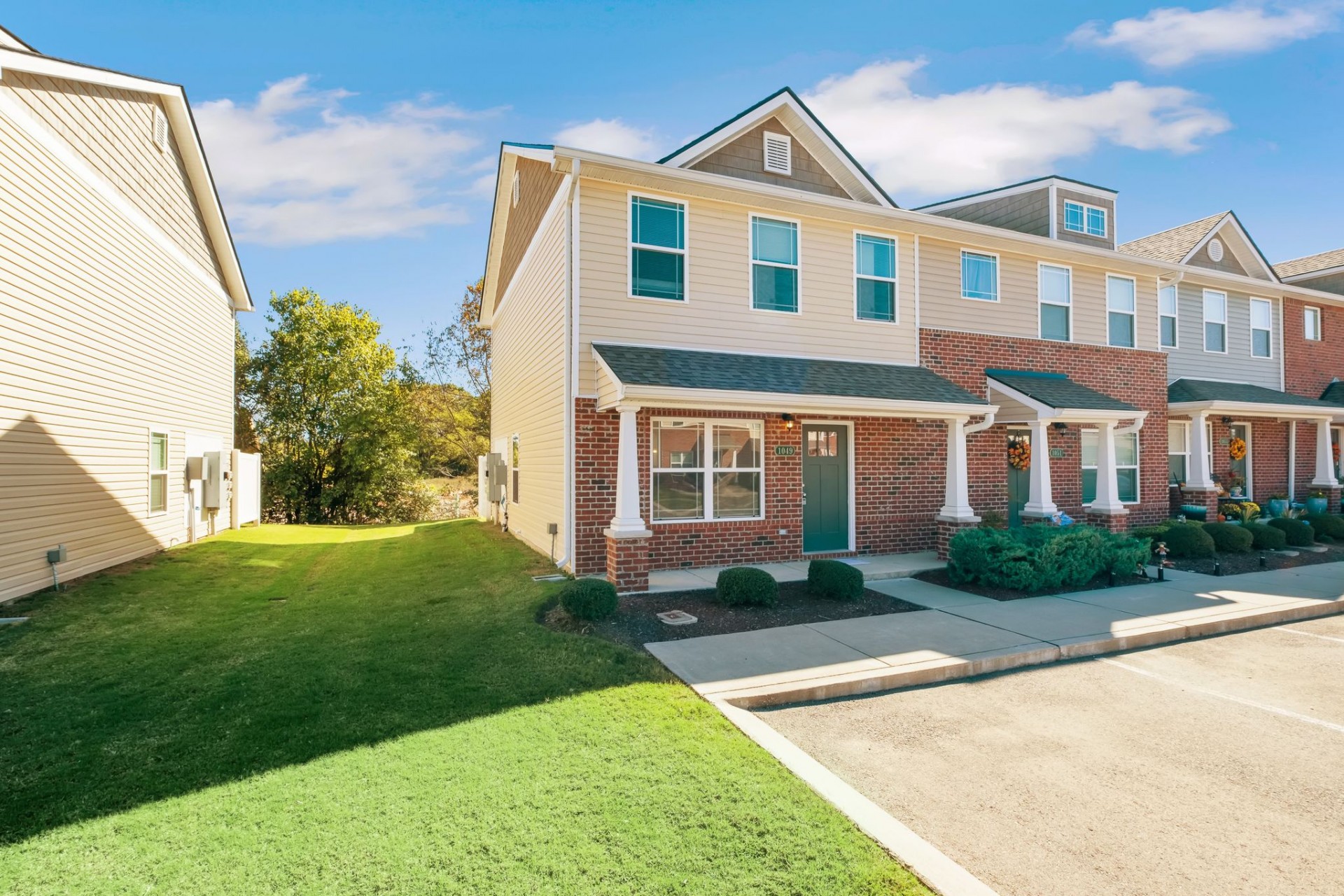 1049 Wells Way Spring Hill, TN 37174 - Photo 1 of 45 Gallery Image 1