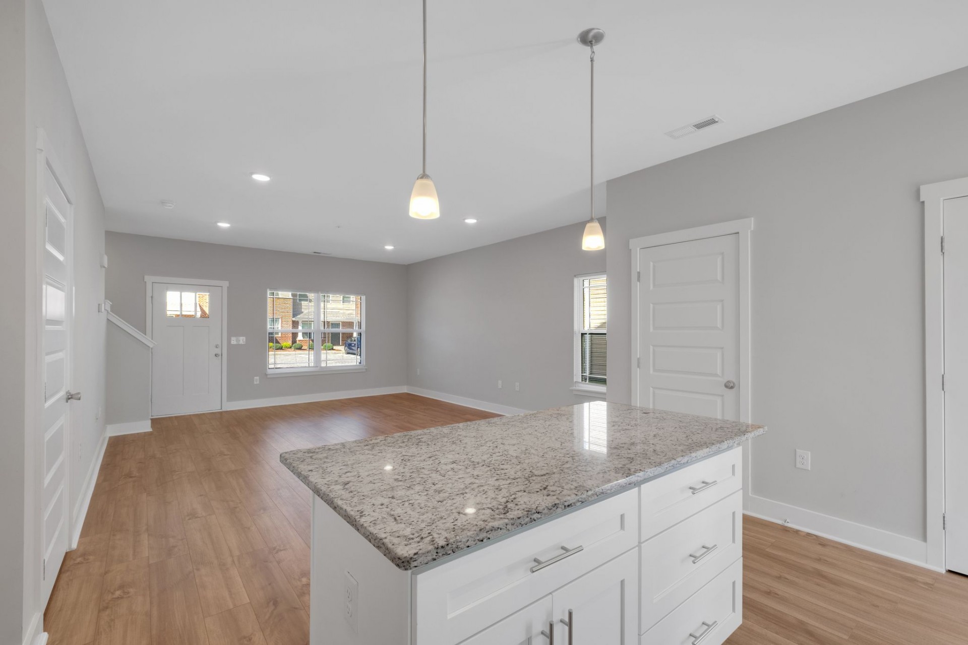 1049 Wells Way Spring Hill, TN 37174 - Photo 9 of 45 Gallery Image 9