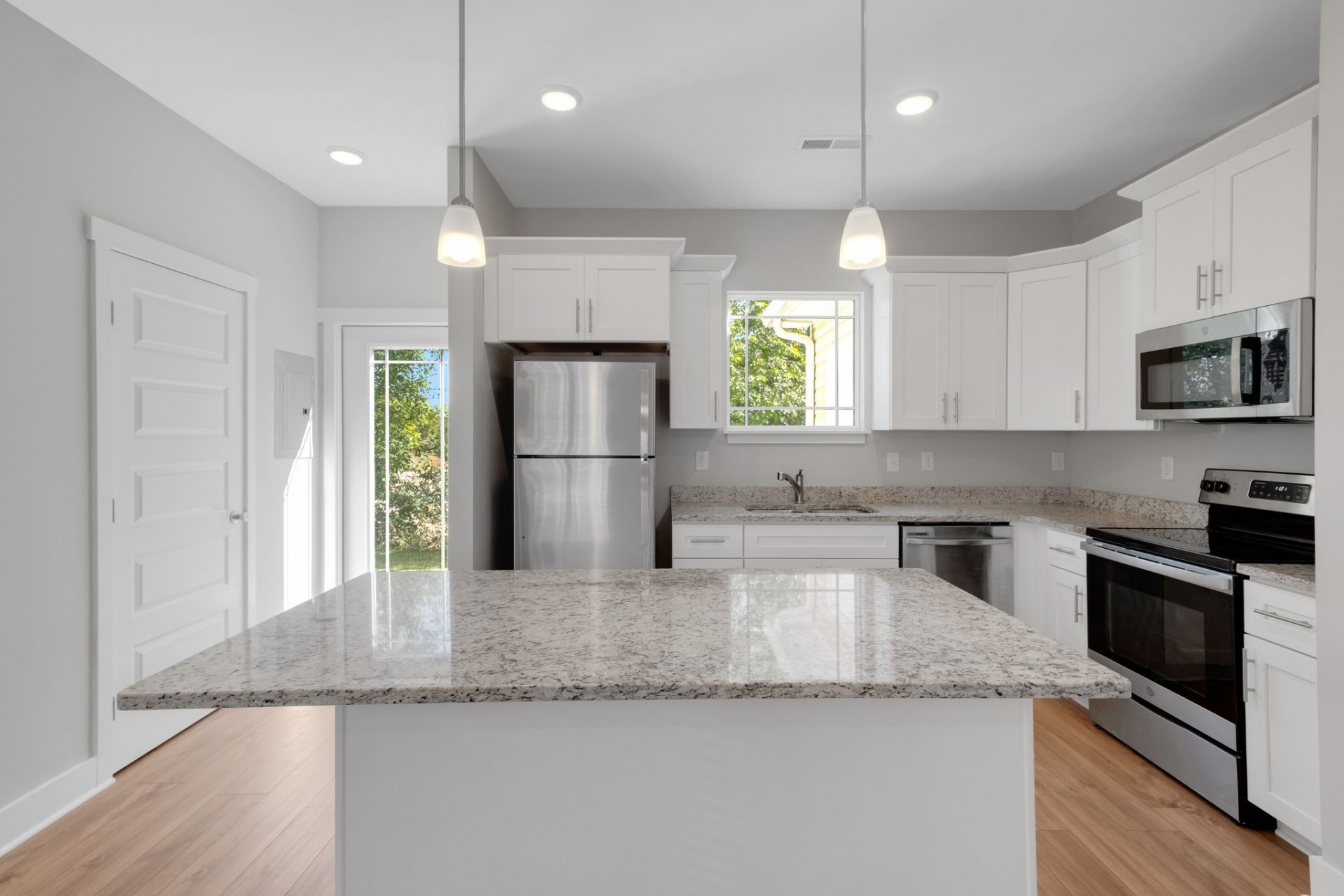 1049 Wells Way Spring Hill, TN 37174 - Photo 10 of 45 Gallery Image 10