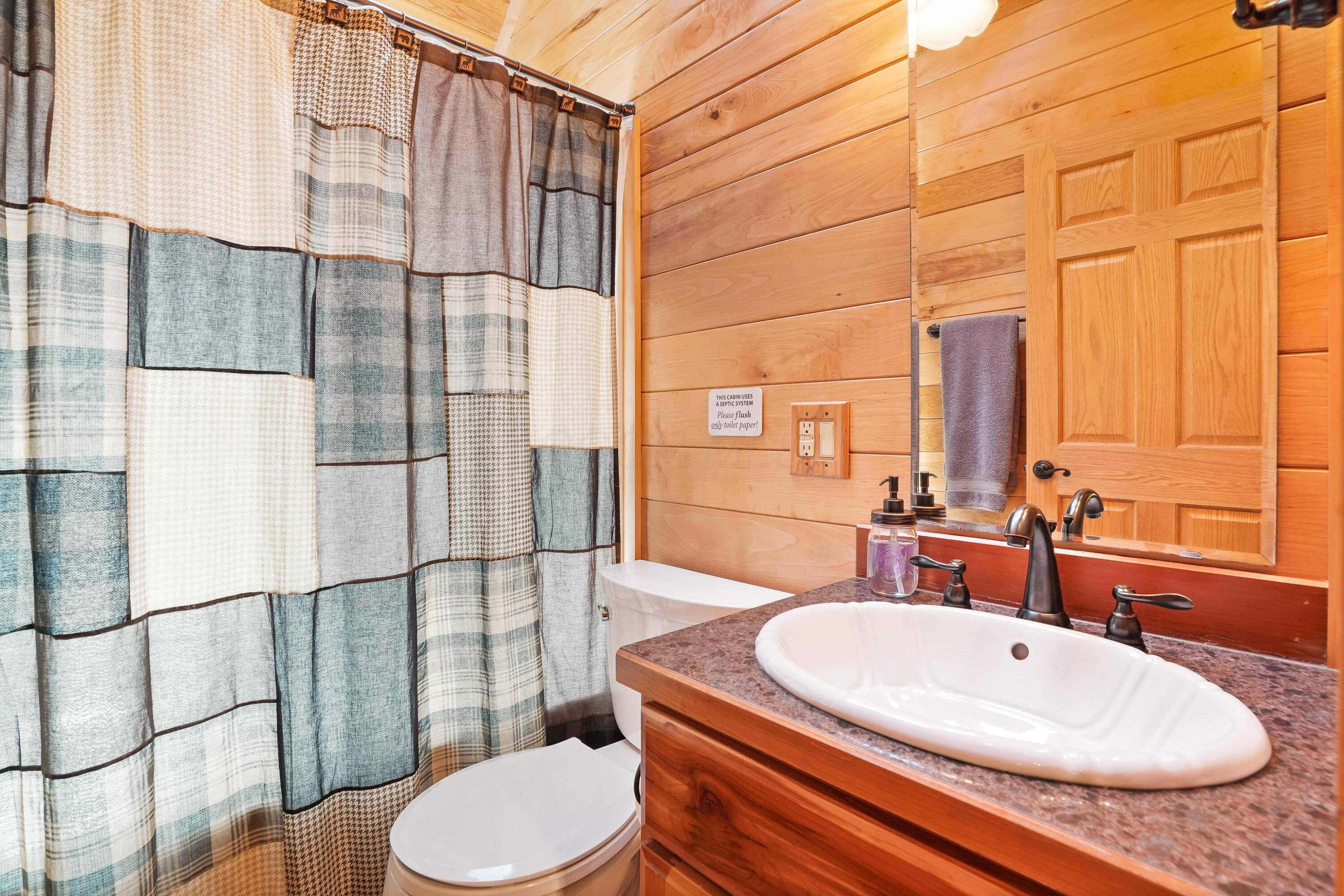 18188 Buckingham Road Logan, OH 43138 - Photo 32 of 65 48-print-DSC02463