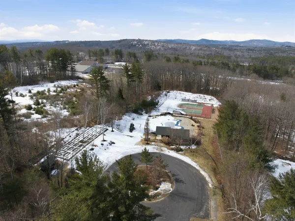 $1,530,000 | 34 Deadreckoning Point, Laconia, NH 03246