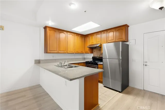 $1,600 | 17888 Alburtis Avenue, Unit A1022, Artesia, CA 90701