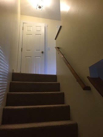 301 Mammoth Road, Unit 8 Lowell, MA 01854 - Photo 19 of 28