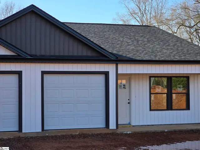 $419,900 | 72 Blackstock Road, Inman, SC 29349