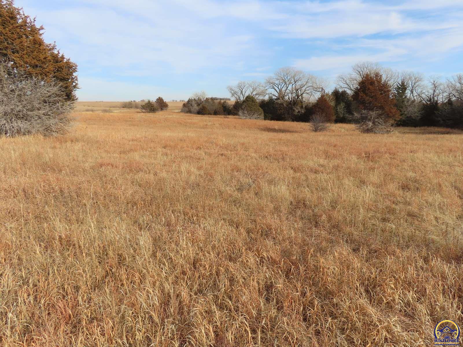 1000 E Road Cedar Point, KS 66843 - Photo 3 of 46 Gallery Image 3