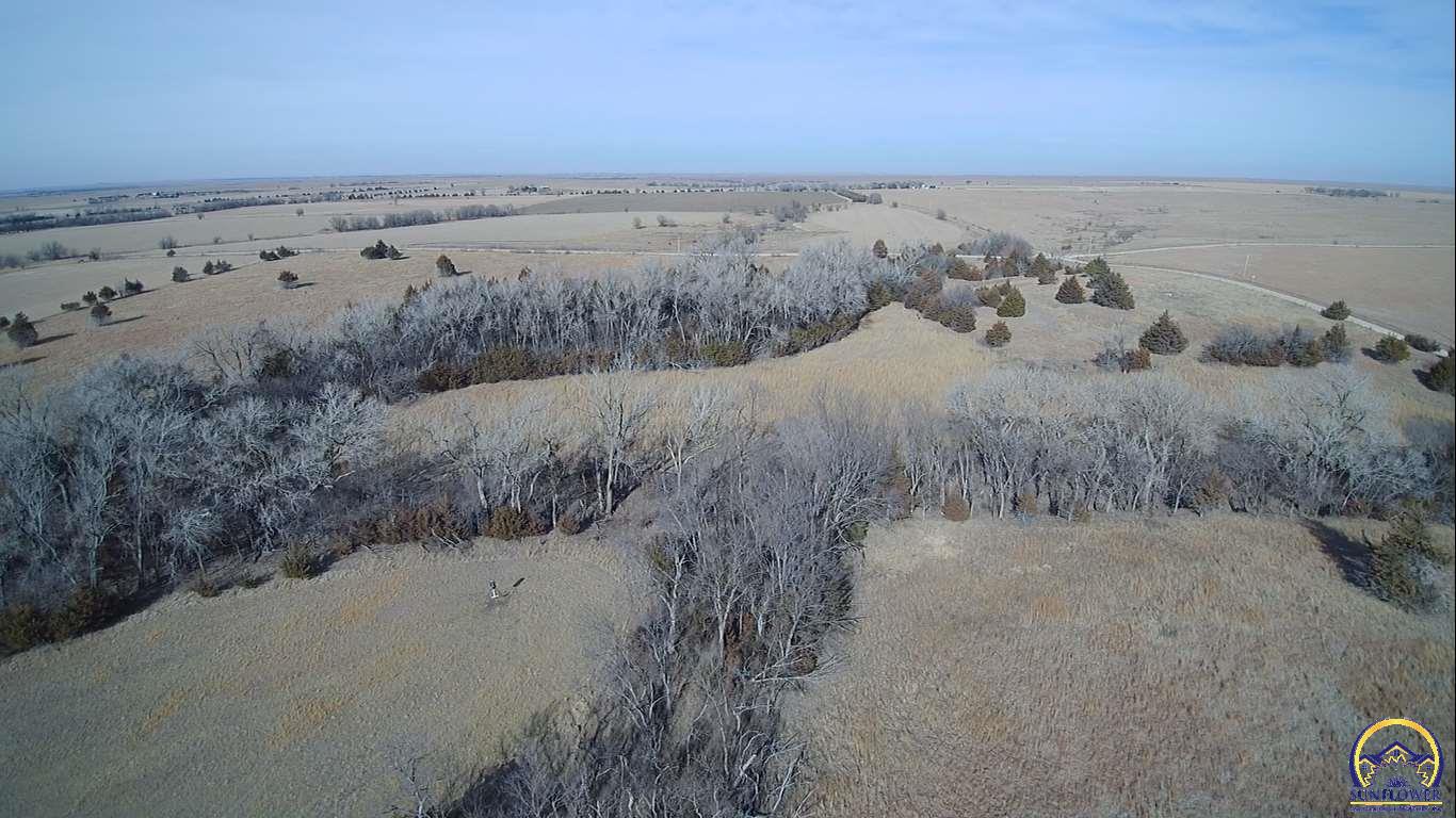 1000 E Road Cedar Point, KS 66843 - Photo 5 of 46 Gallery Image 5