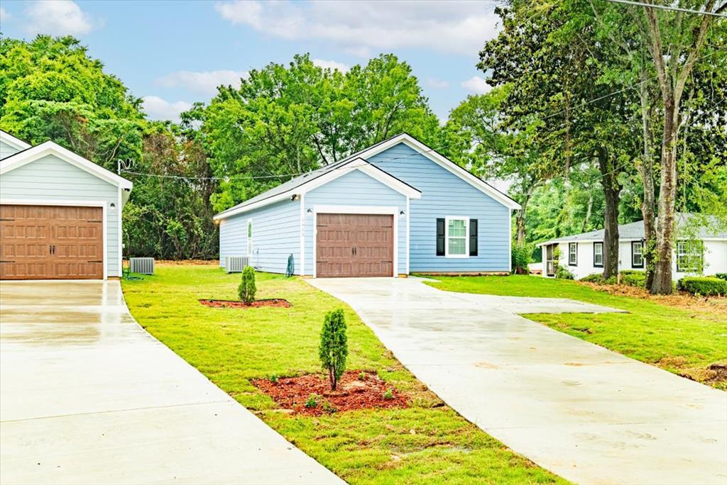 1915 Schatulga Road Columbus, GA 31907 - Photo 2 of 28