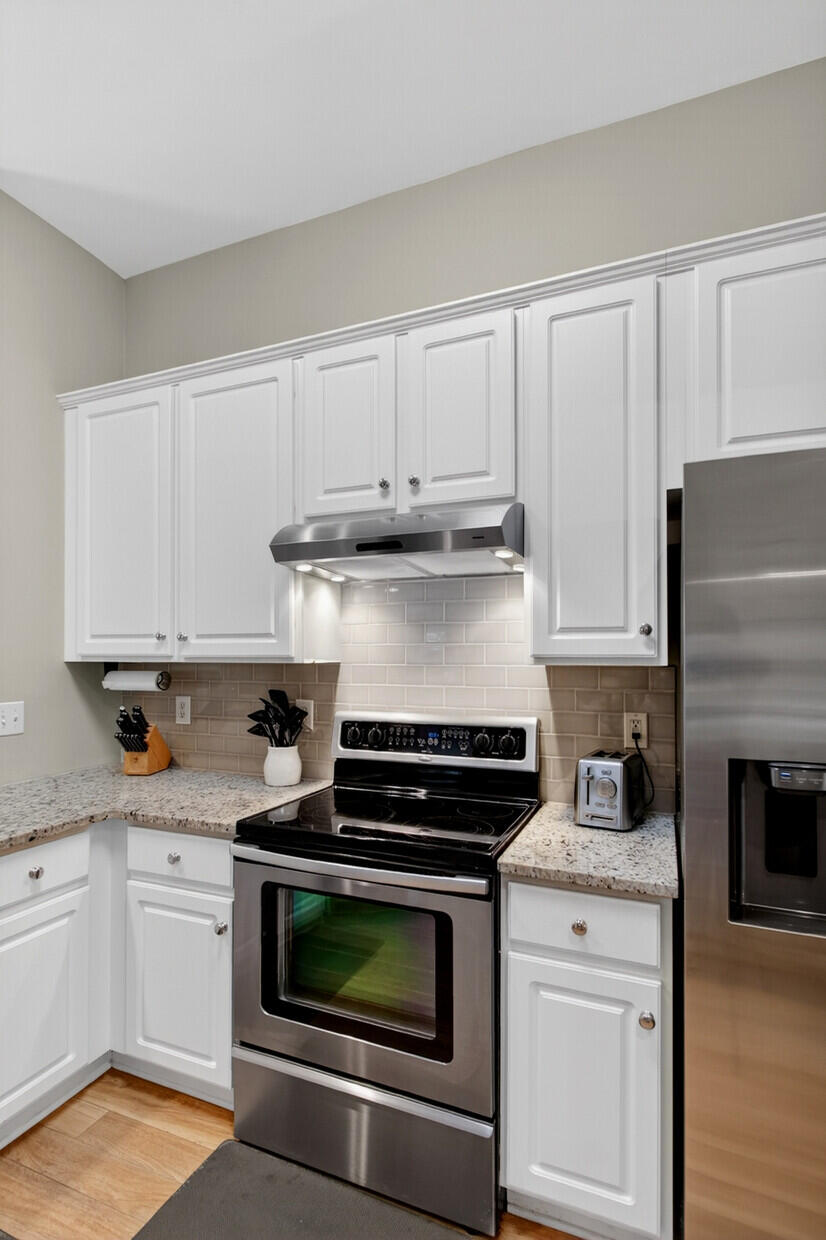 1209 Tea Olive Trail Mount Pleasant, SC 29464 - Photo 17 of 38 18_18_mls