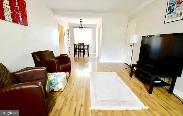 $2,000 | 10 Ashby Street, Unit A, Alexandria, VA 22305